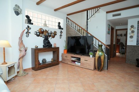 Huvila myytävänä Los Montesinos, Alicante, Espanja, 3 makuuhuonetta, 89 m2 No. 193366 - kuva 7