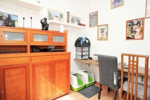 Huvila myytävänä Los Montesinos, Alicante, Espanja, 3 makuuhuonetta, 89 m2 No. 193366 - kuva 9