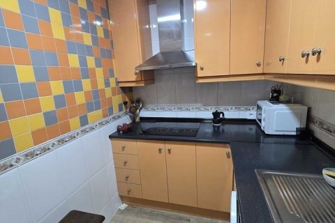 Apartamento en venta en Torrevieja, Alicante, España 2 dormitorios, 63 m2 No. 193363 - foto 9