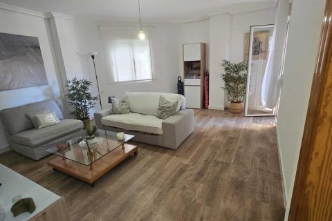 Apartamento en venta en Torrevieja, Alicante, España 2 dormitorios, 63 m2 No. 193363 - foto 8