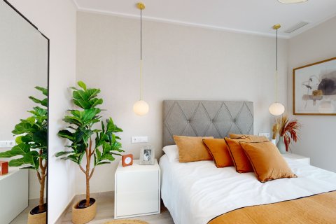 Huoneisto myytävänä Pilar de la Horadada, Alicante, Espanja, 3 makuuhuonetta, 81 m2 No. 134759 - kuva 10