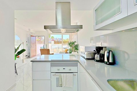 Duplex for sale Los Altos, Alicante, Spain 3 bedrooms, 113 sq.m. No. 134760 - photo 11