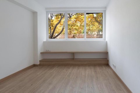 Apartment à vendre à Barcelona, Espagne, 2 chambres, No. 141109 - photo 10