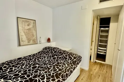 Huoneisto myytävänä Barcelona, Espanja, 1 makuuhuone, No. 141113 - kuva 10