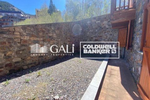 Huoneisto myytävänä Principado De Andorra (Ninguna Poblacion Tiene C.P.), Lleida, Espanja, 1 makuuhuone, 107 m2 No. 156972 - kuva 14