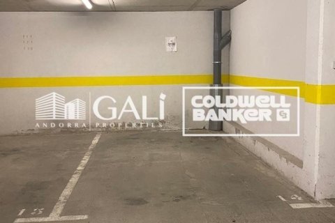 Huoneisto myytävänä Principado De Andorra (Ninguna Poblacion Tiene C.P.), Lleida, Espanja, 1 makuuhuone, 107 m2 No. 156972 - kuva 15