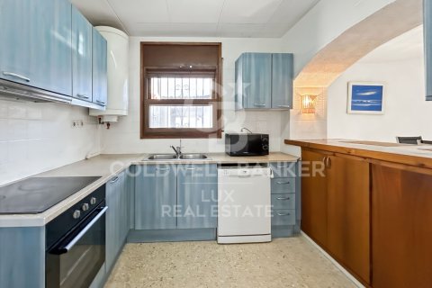 House for sale in Empuriabrava, Girona, Spain 3 bedrooms, 160 sq.m. No. 156969 - photo 9