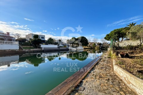 Talo myytävänä Empuriabrava, Girona, Espanja, 3 makuuhuonetta, 160 m2 No. 156969 - kuva 28