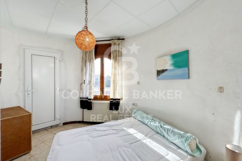 House for sale in Empuriabrava, Girona, Spain 3 bedrooms, 160 sq.m. No. 156969 - photo 21