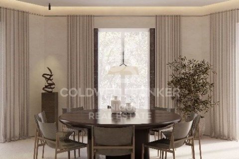 Lägenhet i Madrid, Spanien 3 sovrum, 167 kvm. Nr. 156967