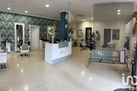Commercial property for sale in Tortosa, Tarragona, Spain 148 sq.m. No. 185823 - photo 2