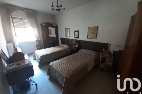 Apartment for sale in La Baneza, Leon, Spain 4 bedrooms, 134 sq.m. No. 185825 - photo 29