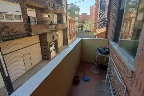 Apartment for sale in La Baneza, Leon, Spain 4 bedrooms, 134 sq.m. No. 185825 - photo 3
