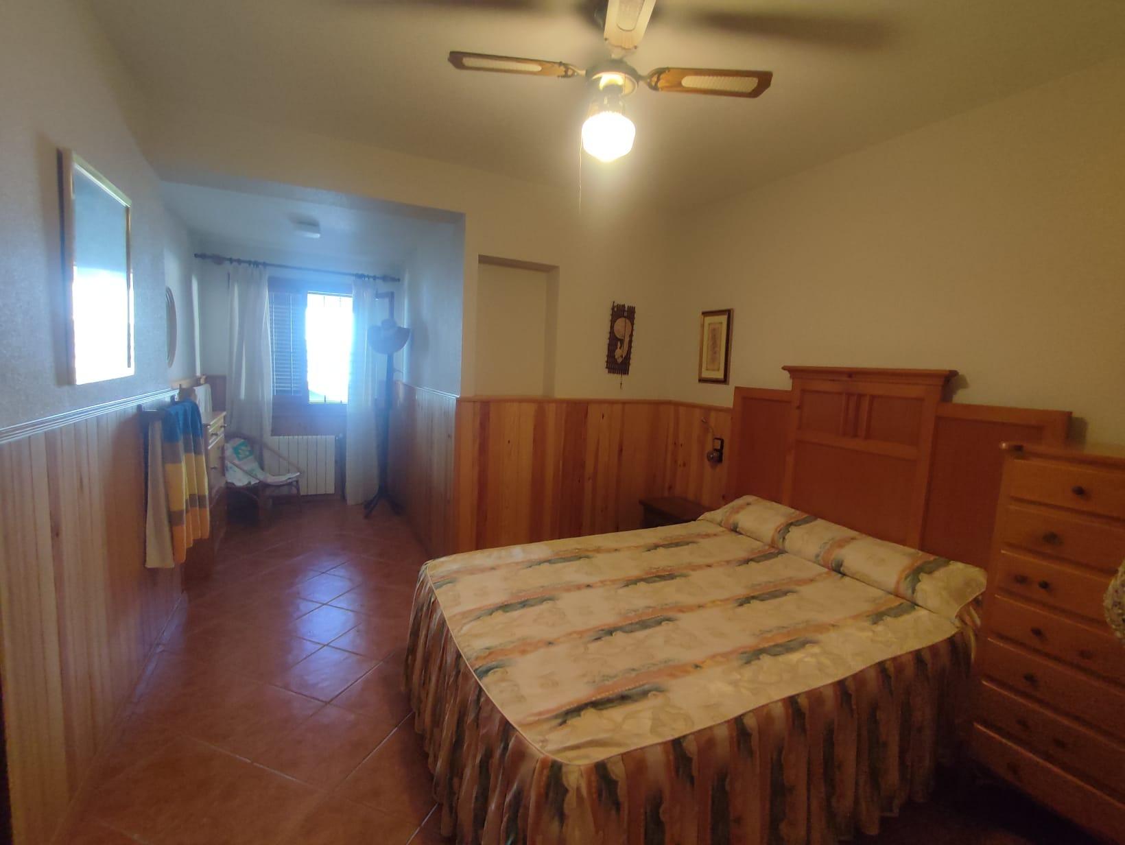 Villa i Guardamar del Segura, Alicante, Spanien 5 sovrum, 199 kvm. Nr. 79018