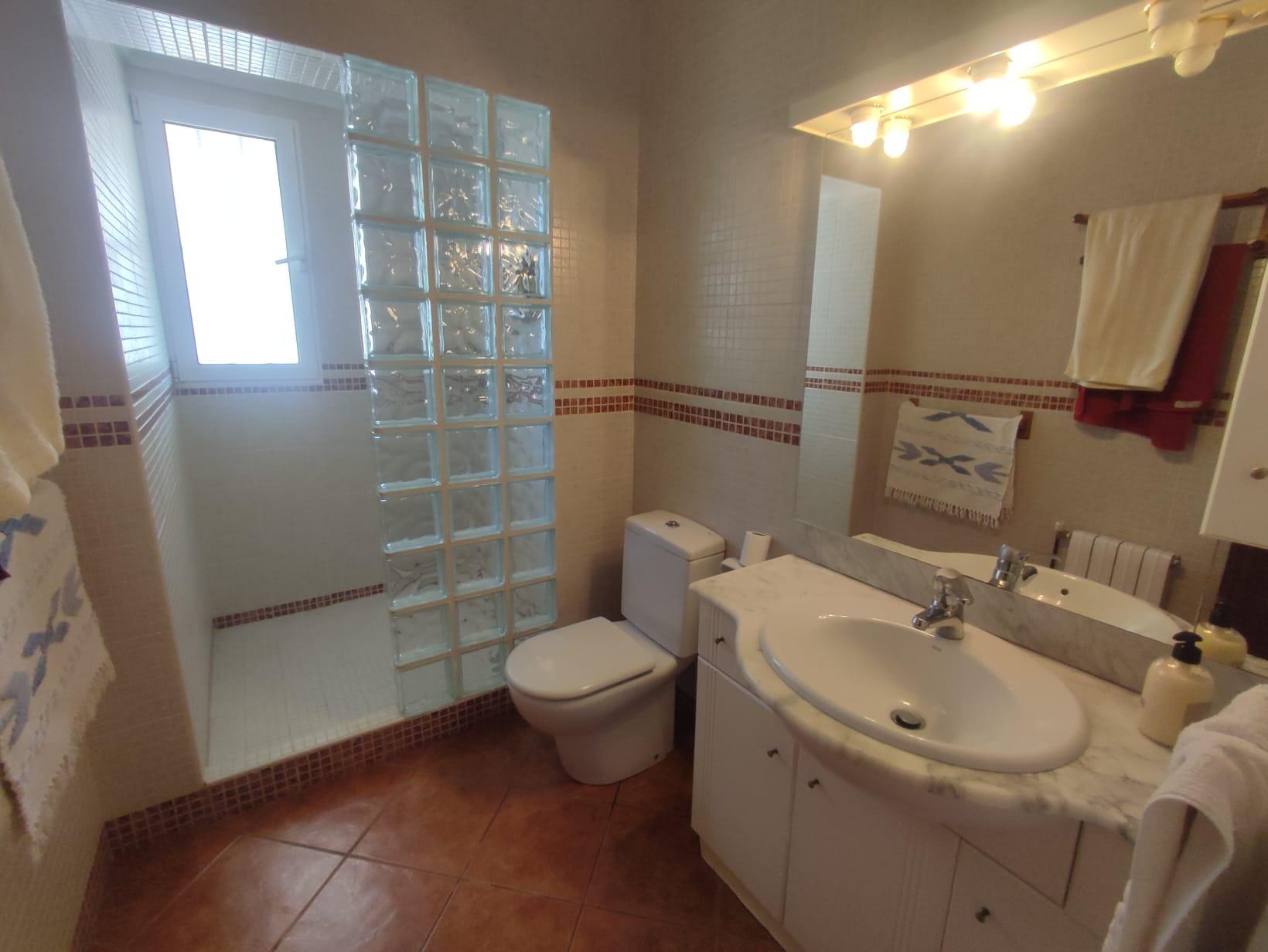 Villa i Guardamar del Segura, Alicante, Spanien 5 sovrum, 199 kvm. Nr. 79018