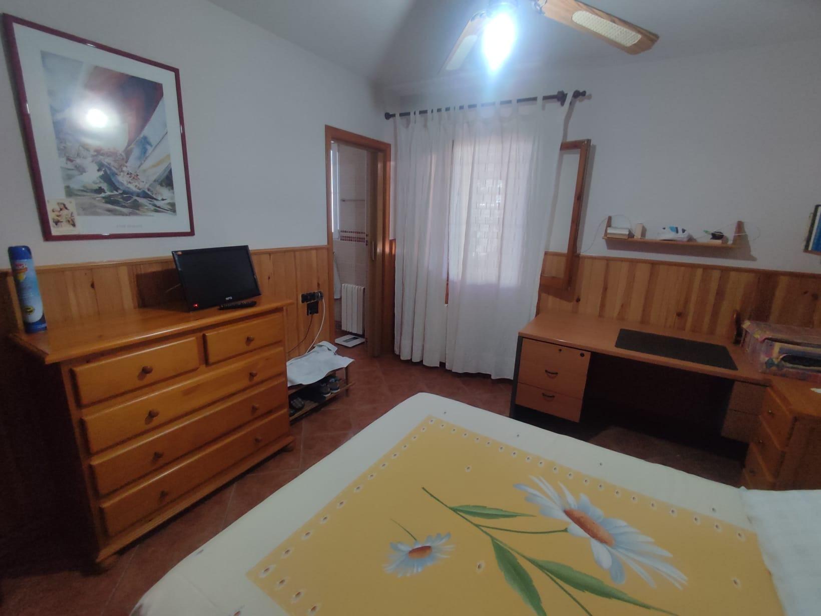 Villa i Guardamar del Segura, Alicante, Spanien 5 sovrum, 199 kvm. Nr. 79018