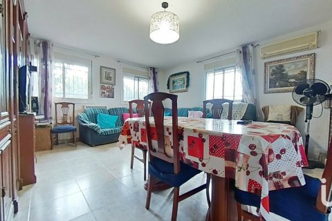 Сasa en venta en Vinyols i els Arcs, Tarragona, España 6 dormitorios, 176 m2 No. 154218 - foto 15