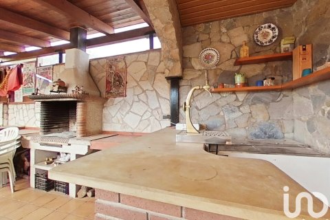 Talo myytävänä Vallfogona de Balaguer, Lleida, Espanja, 4 makuuhuonetta, 161 m2 No. 154217 - kuva 13