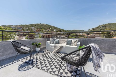 Dom w Canyelles, Barcelona, Hiszpania 5 sypialni, 332 mkw. nr 154214 – zdjęcie 28