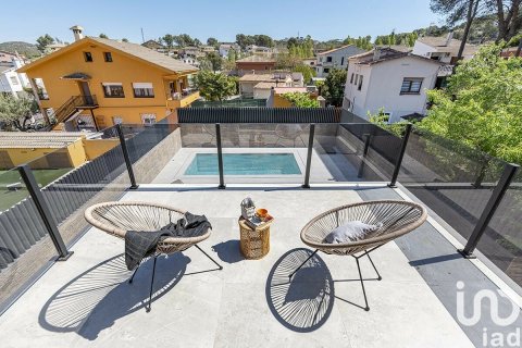 Dom w Canyelles, Barcelona, Hiszpania 5 sypialni, 332 mkw. nr 154214 – zdjęcie 4