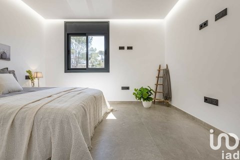 Dom w Canyelles, Barcelona, Hiszpania 5 sypialni, 332 mkw. nr 154214 – zdjęcie 13