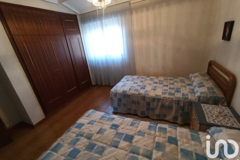 Сasa en venta en Cuadros, León, España 5 dormitorios, 285 m2 No. 154216 - foto 22