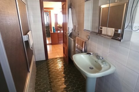 Сasa en venta en Cuadros, León, España 5 dormitorios, 285 m2 No. 154216 - foto 27