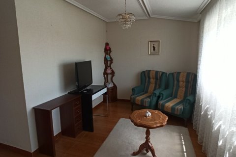 Сasa en venta en Cuadros, León, España 5 dormitorios, 285 m2 No. 154216 - foto 18