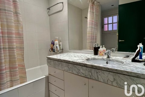 Talo myytävänä Sant Andreu de Llavaneres, Barcelona, Espanja, 4 makuuhuonetta, 180 m2 No. 154213 - kuva 20