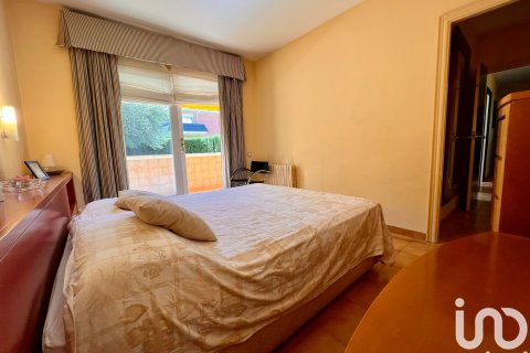 Talo myytävänä Sant Andreu de Llavaneres, Barcelona, Espanja, 4 makuuhuonetta, 180 m2 No. 154213 - kuva 17