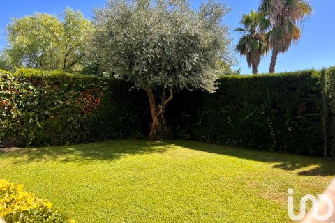 Talo myytävänä Sant Andreu de Llavaneres, Barcelona, Espanja, 4 makuuhuonetta, 180 m2 No. 154213 - kuva 6