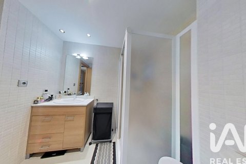 Apartment for sale in Sant Carles De La Rapita, Tarragona, Spain 2 bedrooms, 87 sq.m. No. 172229 - photo 22
