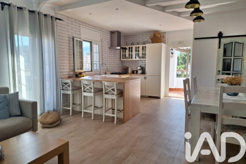 Apartment in Mont-roig del Camp, Tarragona, Spain 4 bedrooms, 155 sq.m. No. 172227
