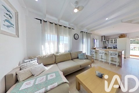 Apartment for sale in Mont-roig del Camp, Tarragona, Spain 4 bedrooms, 155 sq.m. No. 172227 - photo 15