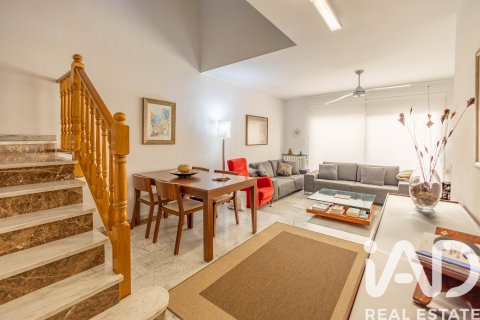 Dzīvoklis pārdošanā Vilanova i la Geltru, Barcelona, Spānijā 4 istabas, 238.73 m2 Nr. 172226 - attēls 9
