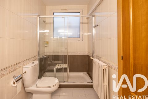 Dzīvoklis pārdošanā Vilanova i la Geltru, Barcelona, Spānijā 4 istabas, 238.73 m2 Nr. 172226 - attēls 23