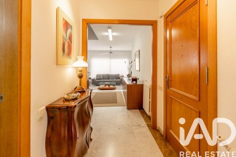 Dzīvoklis pārdošanā Vilanova i la Geltru, Barcelona, Spānijā 4 istabas, 238.73 m2 Nr. 172226 - attēls 8