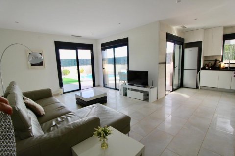 Villa à vendre Pinoso, Alicante, Espagne, 3 chambres, 120 m2 No. 112742 - photo 18