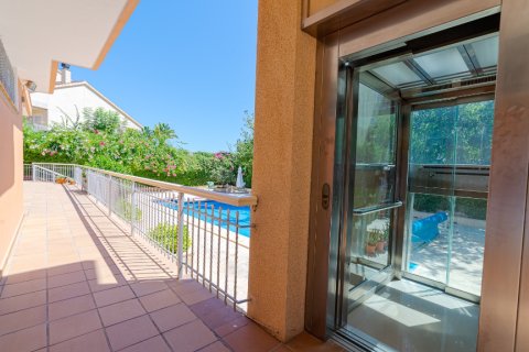 Villa à vendre Dehesa De Campoamor, Alicante, Espagne, 7 chambres, 240 m2 No. 138232 - photo 4