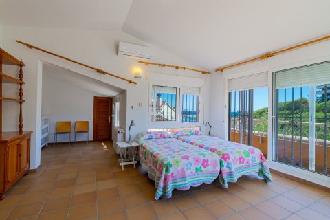 Villa à vendre Dehesa De Campoamor, Alicante, Espagne, 7 chambres, 240 m2 No. 138232 - photo 29