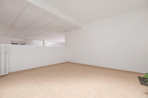 Huoneisto myytävänä Cabo Roig, Alicante, Espanja, 2 makuuhuonetta, 69 m2 No. 138233 - kuva 13