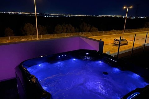 Huvila myytävänä Alicante, Espanja, 3 makuuhuonetta, 89 m2 No. 149288 - kuva 2