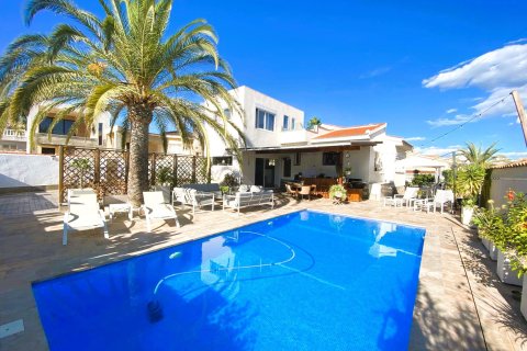 Huvila myytävänä Ciudad Quesada, Alicante, Espanja, 5 makuuhuonetta, 139 m2 No. 149291 - kuva 1