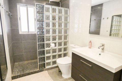 Huvila myytävänä Ciudad Quesada, Alicante, Espanja, 5 makuuhuonetta, 139 m2 No. 149291 - kuva 12