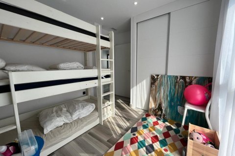 Huvila myytävänä Los Balcones, Alicante, Espanja, 3 makuuhuonetta, 220 m2 No. 149286 - kuva 20