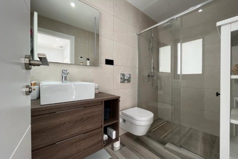 Huvila myytävänä Los Balcones, Alicante, Espanja, 3 makuuhuonetta, 220 m2 No. 149286 - kuva 10