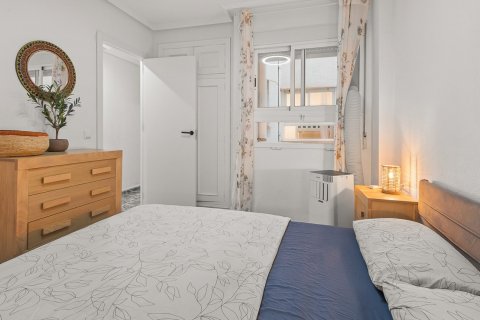 Продажа квартиры в Торревьеха, Аликанте, Испания 2 спальни, 62м2 №149290 - фото 7