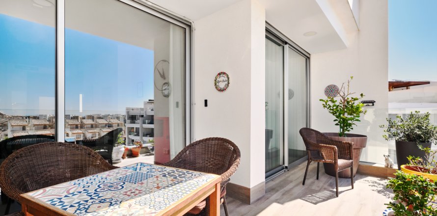 Wohnung in Villamartin, Alicante, Spanien 2 Schlafzimmer, 95 m2 Nr. 146132