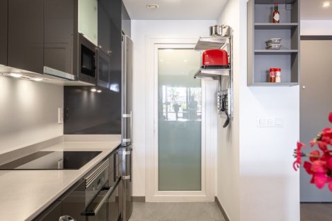 Продажа квартиры в Плайя Фламенка II, Аликанте, Испания 2 спальни, 87м2 №146128 - фото 9