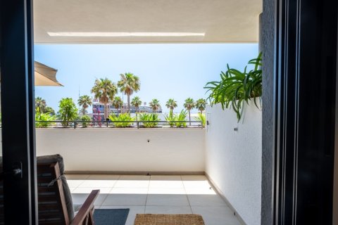 Продажа квартиры в Плайя Фламенка II, Аликанте, Испания 2 спальни, 87м2 №146128 - фото 20